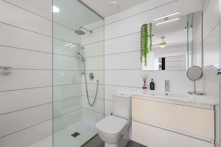 Image No.19-2 Bed Apartment for sale