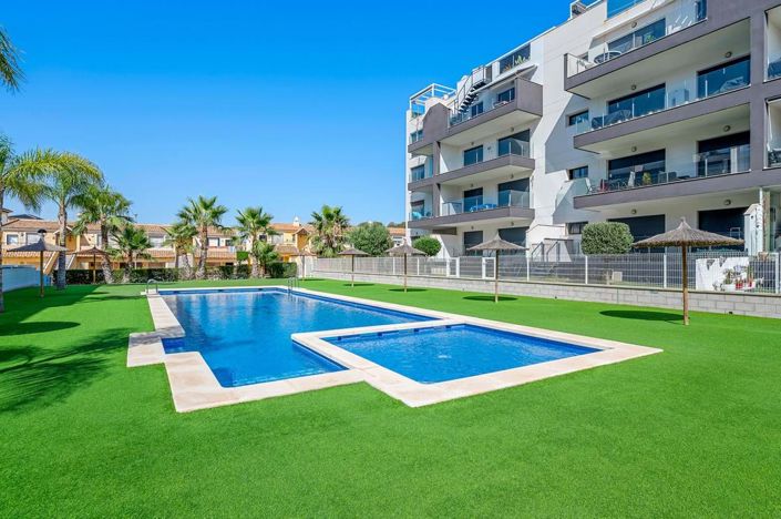 Image No.25-2 Bed Apartment for sale