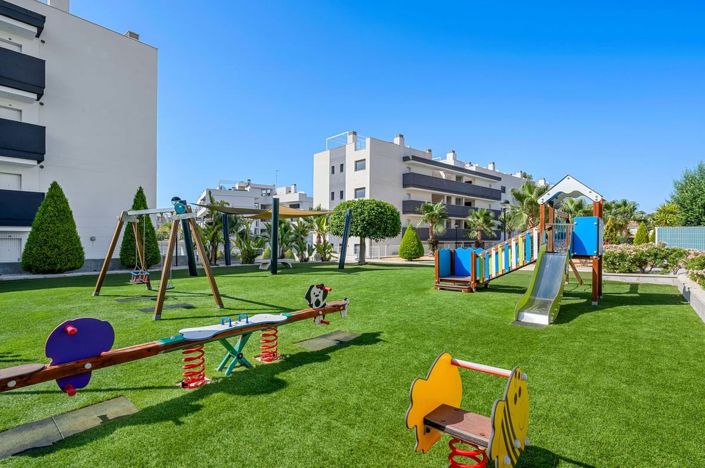 Image No.31-2 Bed Apartment for sale