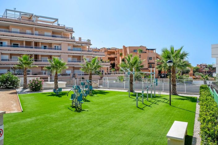 Image No.34-2 Bed Apartment for sale