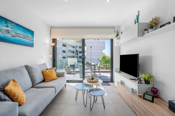 Image No.9-2 Bed Apartment for sale