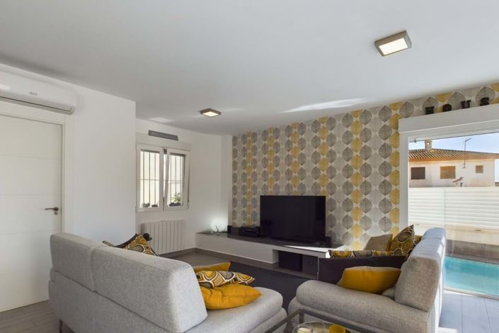 Image No.22-3 Bed Villa for sale