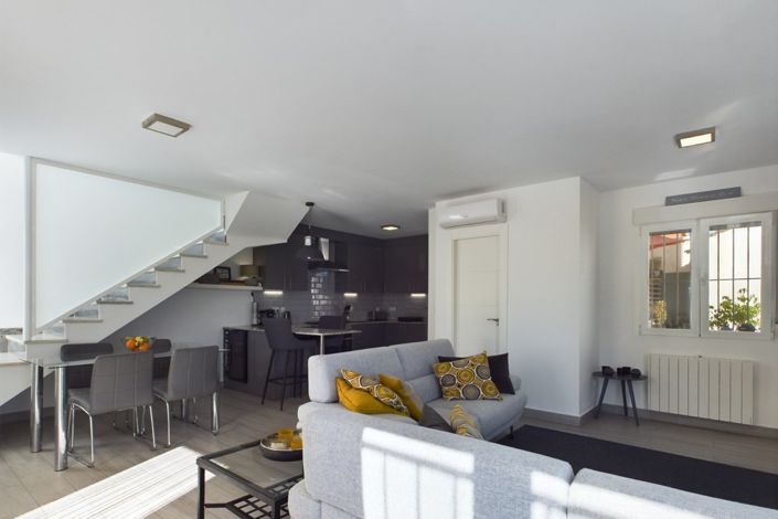 Image No.24-3 Bed Villa for sale