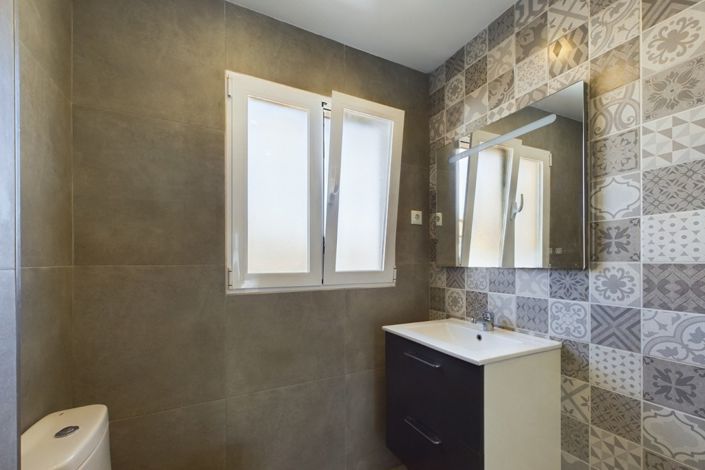 Image No.44-3 Bed Villa for sale