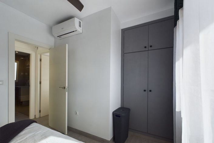 Image No.48-3 Bed Villa for sale