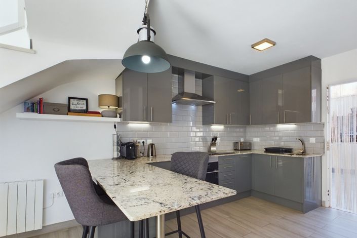 Image No.5-3 Bed Villa for sale