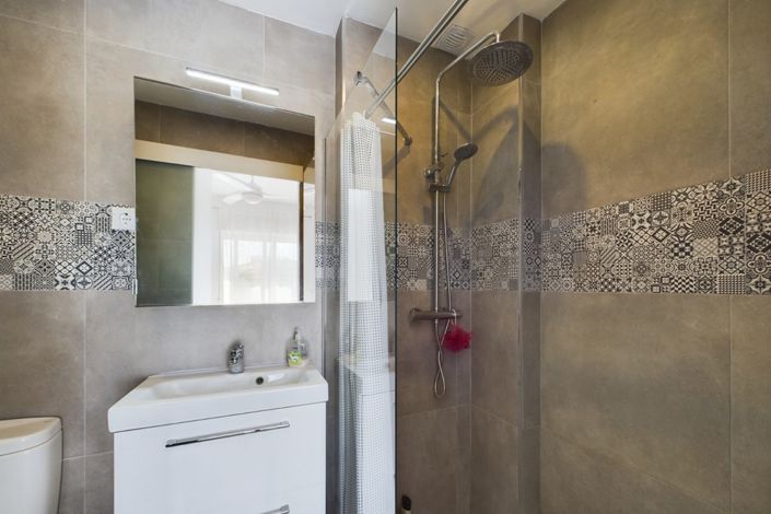 Image No.55-3 Bed Villa for sale