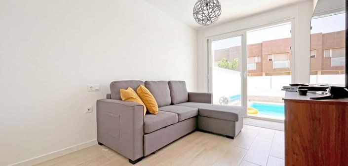 Image No.18-Villa de 4 chambres à vendre à Los Alcázares