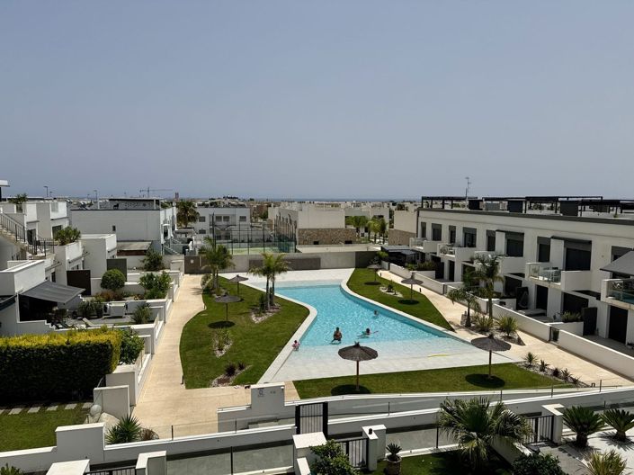 Image No.1-3 Bed Penthouse for sale