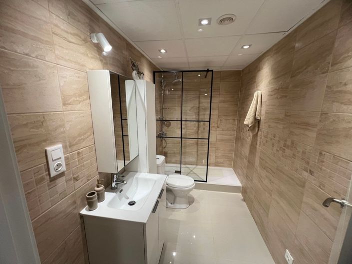 Image No.20-5 Bed Villa for sale