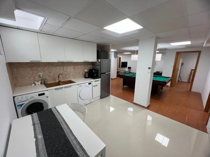 Image No.21-5 Bed Villa for sale