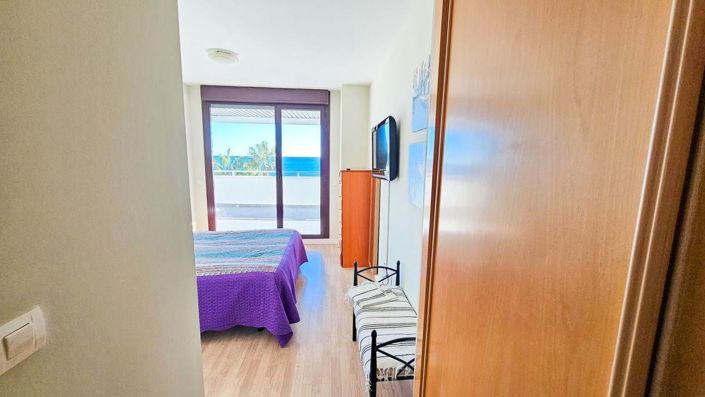 Image No.26-2 Bed Apartment for sale