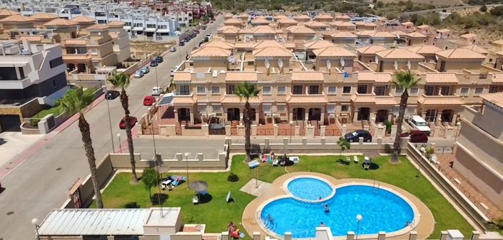 Image No.1-3 Bed Townhouse for sale