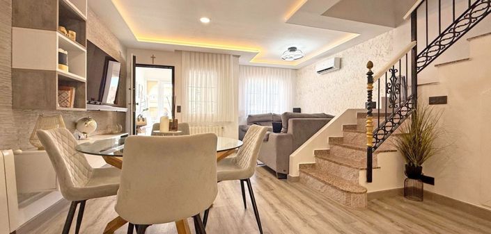 Image No.10-3 Bed Townhouse for sale