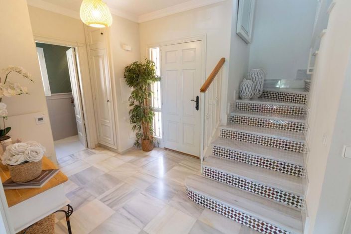 Image No.23-3 Bed Townhouse for sale