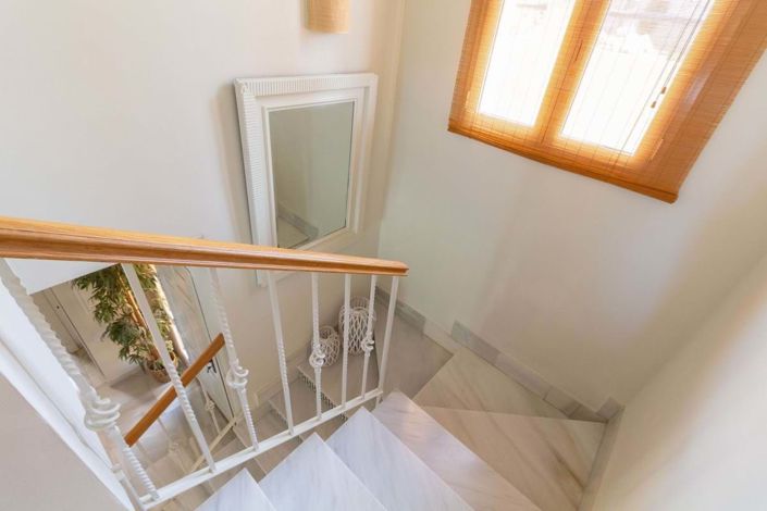 Image No.24-3 Bed Townhouse for sale