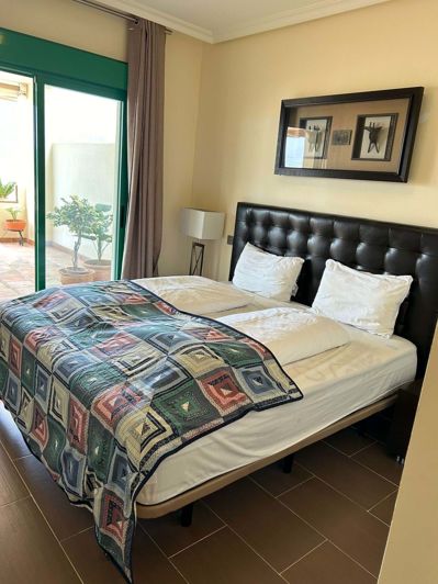 Image No.12-2 Bed Apartment for sale