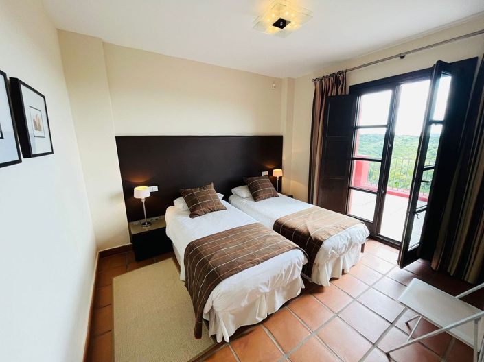 Image No.22-3 Bed Semi-Detached for sale