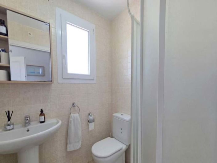 Image No.17-3 Bed Apartment for sale