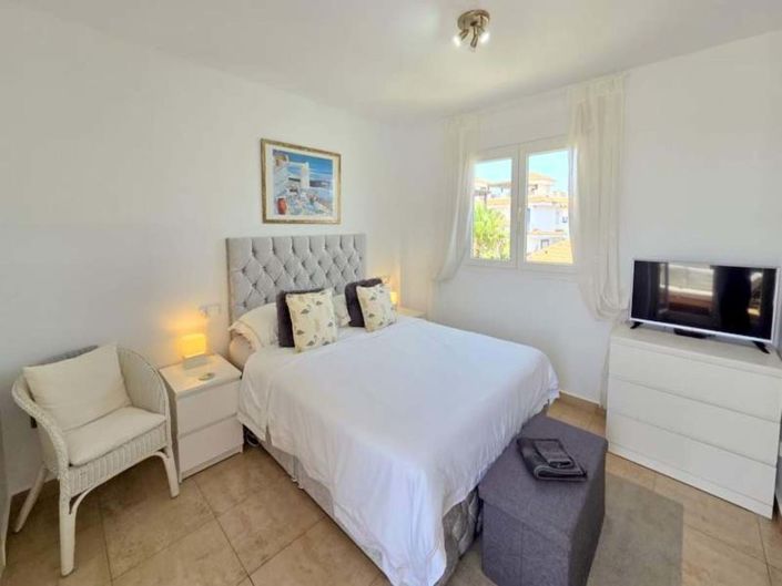 Image No.18-3 Bed Apartment for sale