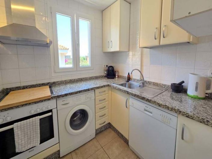 Image No.7-3 Bed Apartment for sale