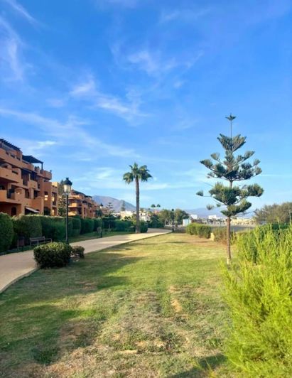 Image No.25-2 Bed Apartment for sale