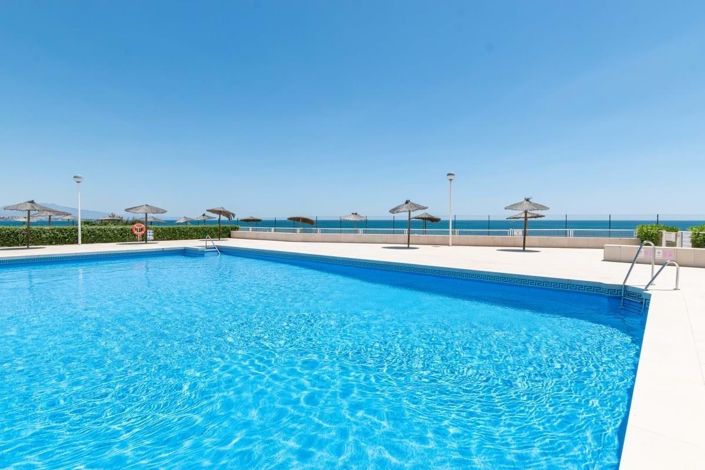 Image No.1-4 Bed Apartment for sale