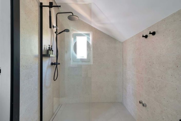 Image No.36-3 Bed Penthouse for sale