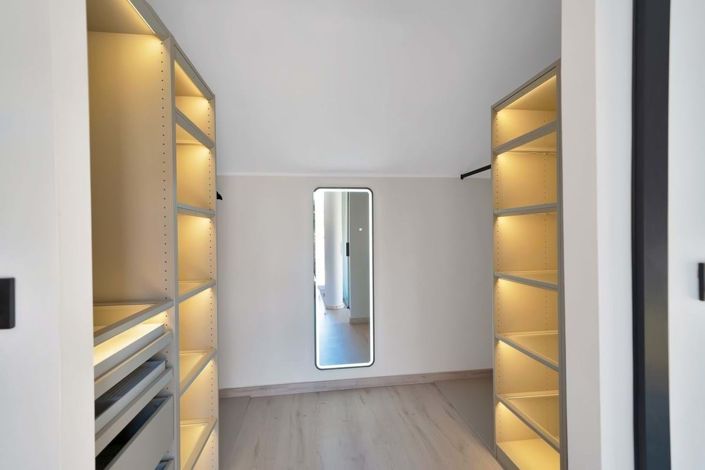 Image No.38-3 Bed Penthouse for sale