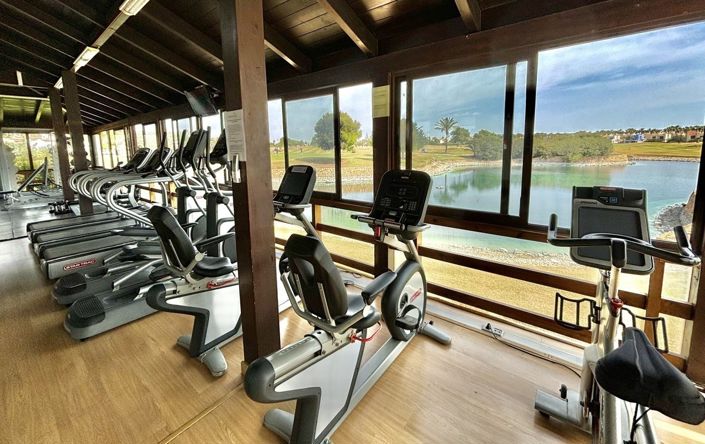 Image No.24-3 Bed Apartment for sale