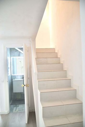 Image No.14-3 Bed Apartment for sale