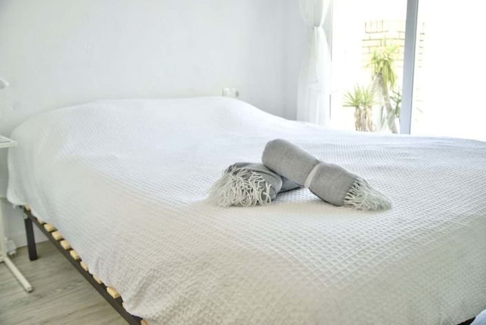 Image No.18-3 Bed Apartment for sale