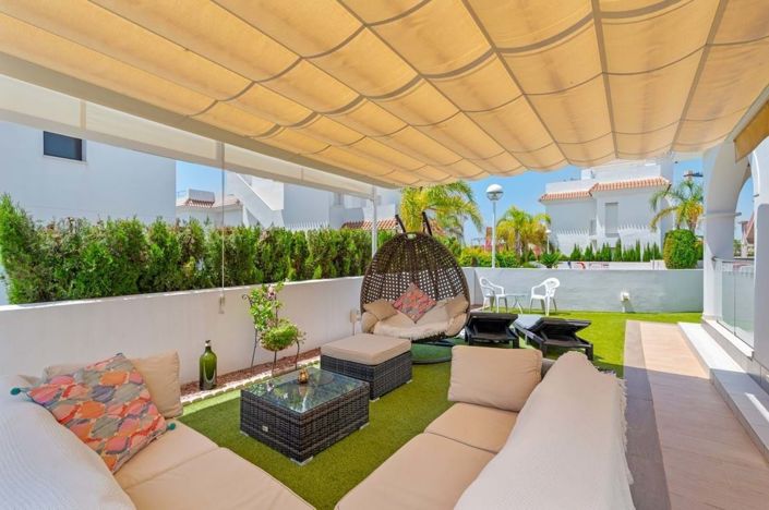 Image No.17-3 Bed Villa for sale