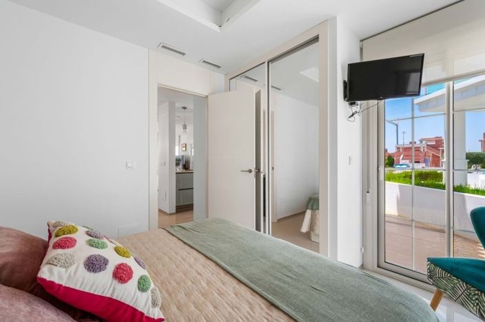 Image No.31-3 Bed Villa for sale