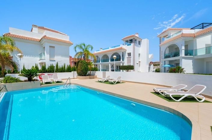 Image No.49-3 Bed Villa for sale