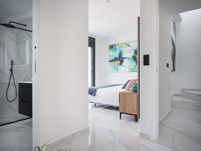 Image No.41-3 Bed Semi-Detached for sale