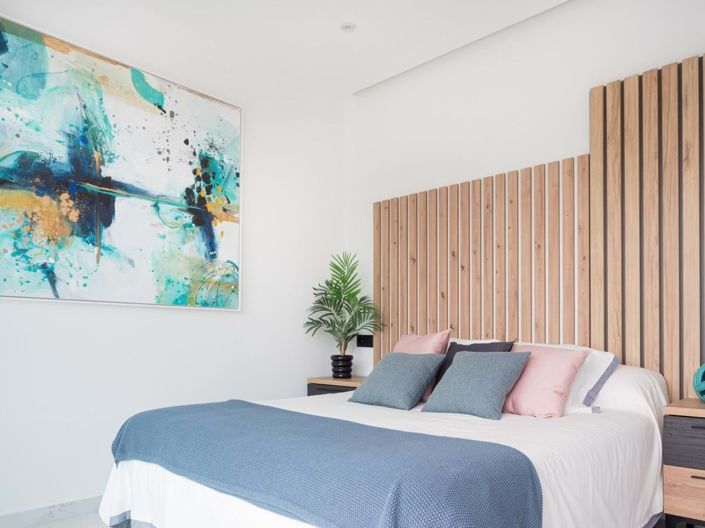 Image No.45-3 Bed Semi-Detached for sale