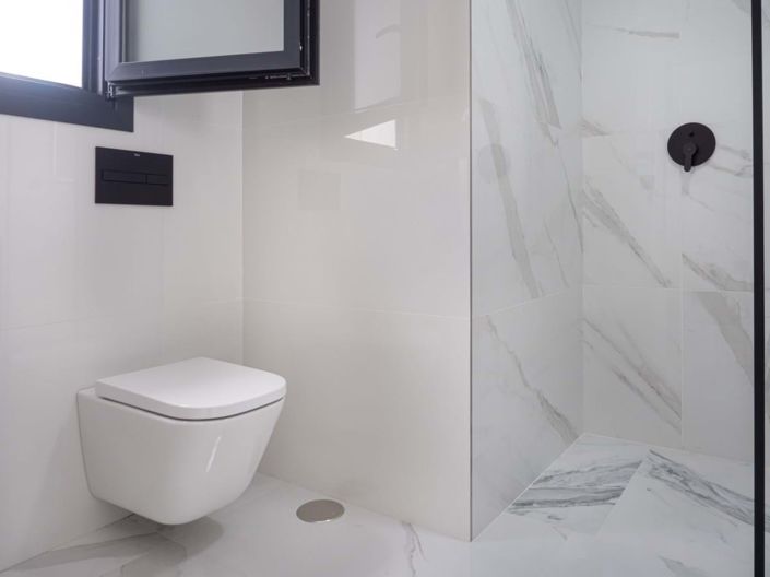 Image No.79-3 Bed Semi-Detached for sale