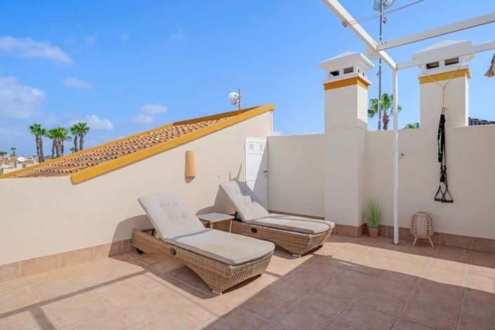 Image No.25-2 Bed Apartment for sale