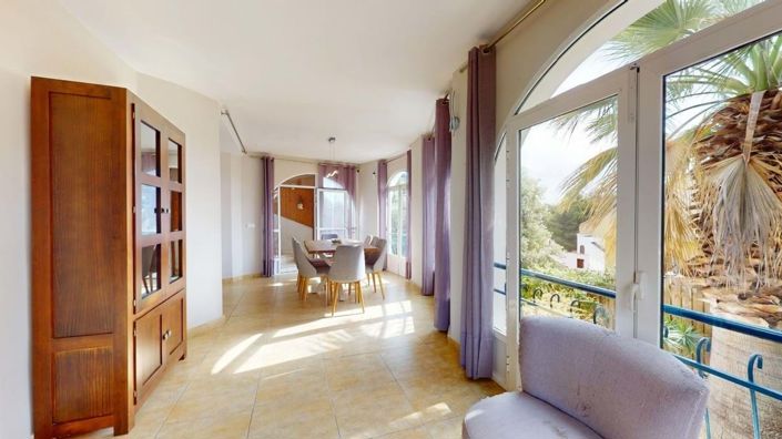 Image No.6-5 Bed Villa for sale