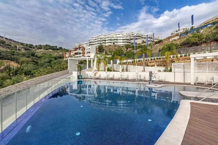 Image No.1-3 Bed Penthouse for sale