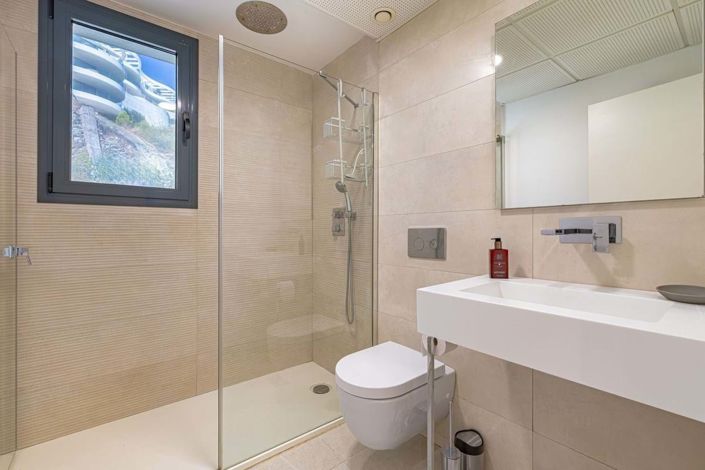 Image No.20-3 Bed Penthouse for sale