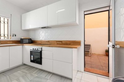 1447-635961-78d1f4f8b6655591b02d22fabb36a692d