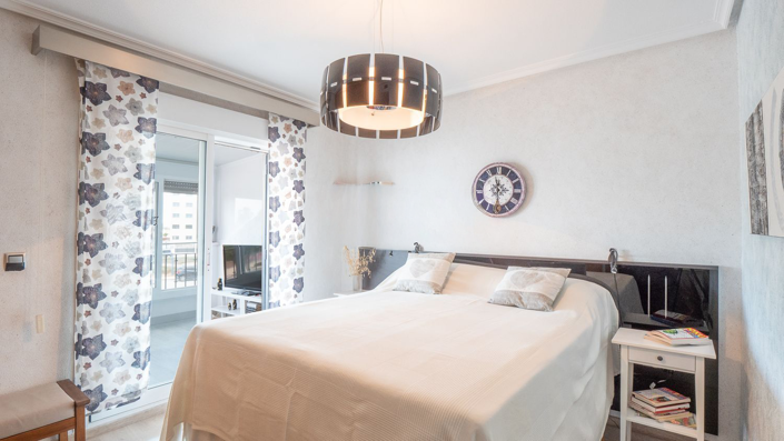 Image No.11-4 Bed Semi-Detached for sale