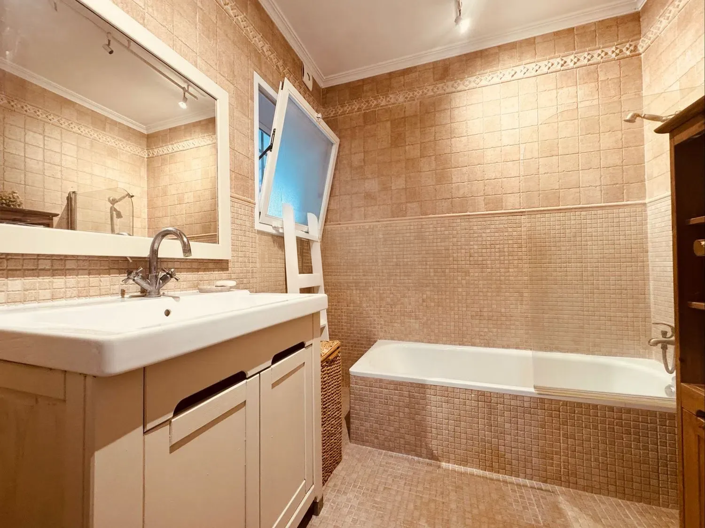 Image No.21-4 Bed Villa for sale