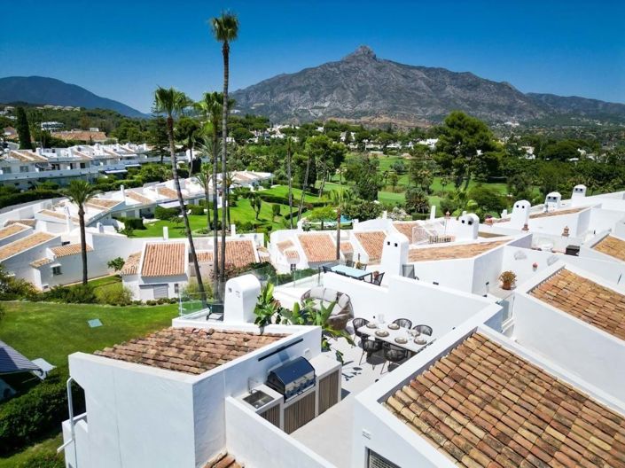 Image No.26-2 Bed Apartment for sale