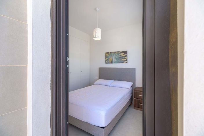 Image No.42-3 Bed Apartment for sale