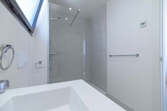 Image No.44-3 Bed Apartment for sale