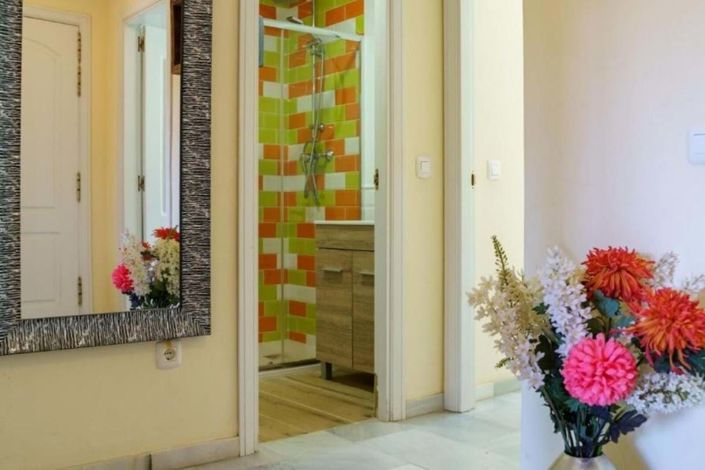 Image No.22-2 Bed Apartment for sale