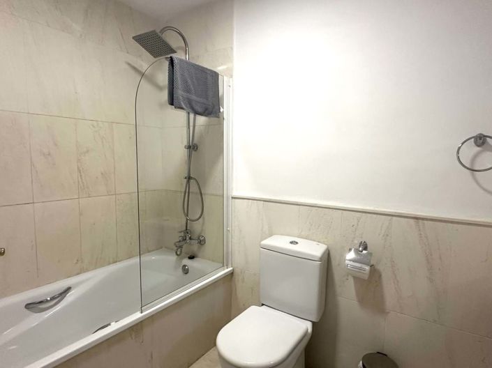 Image No.30-2 Bed Apartment for sale